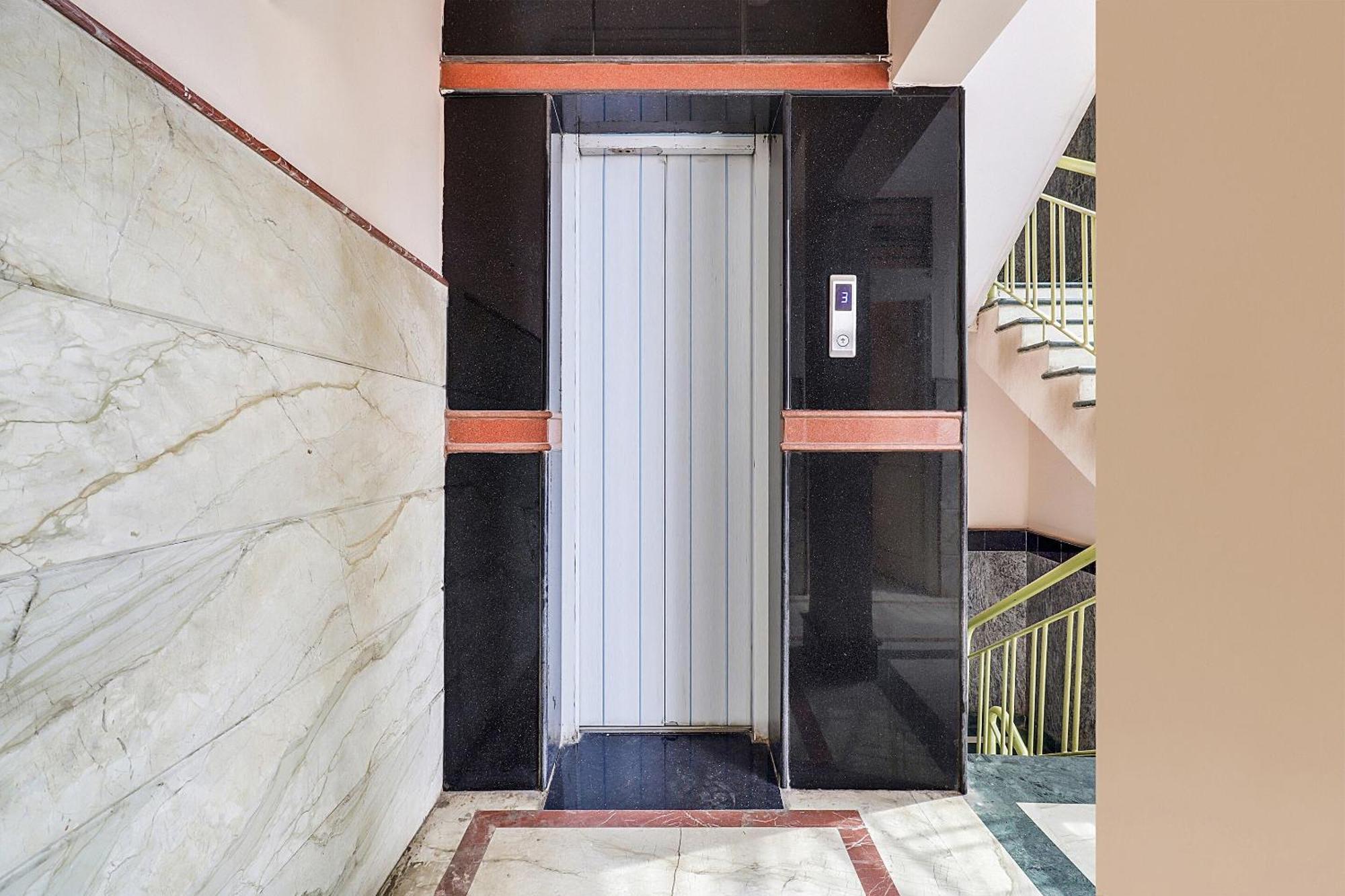 Hotel O Vasavi Residency Μπανγκαλόρ Εξωτερικό φωτογραφία